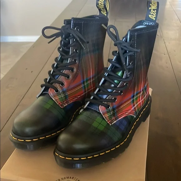 Martens Shoes Dr Martens Multicolor 46 Tartan Boots Us